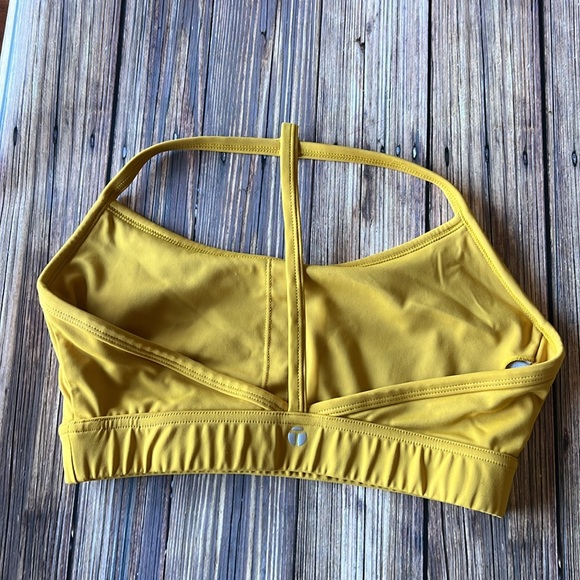 Amazon Brand Mustard Yellow T-Strap Back Sports Bra S - Picture 2 of 2